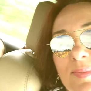 Meet your Posher, Raquel